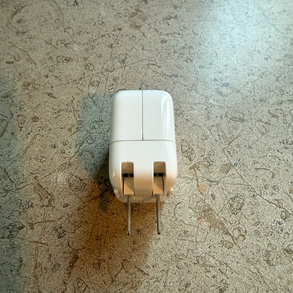 Apple White USB Power Adapter Charger - Picture 4 of 4